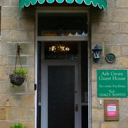Guest house Ash Grove